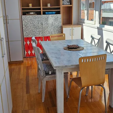 Atico Vetusta Apartman Oviedo